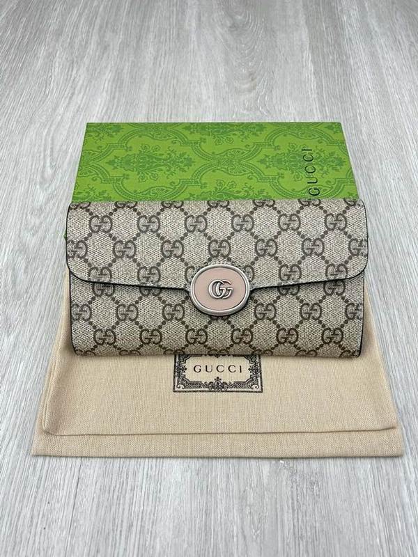 Gucci Wallets 152